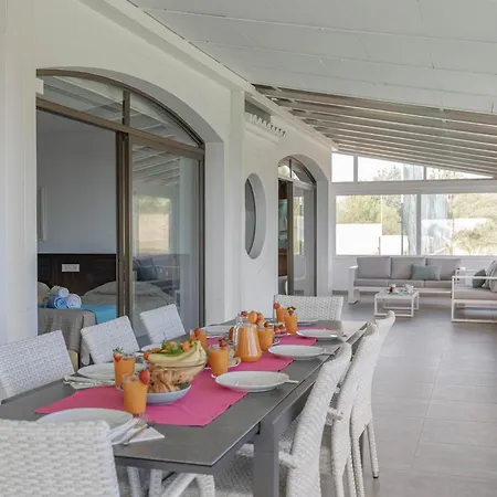 Aucanada Golf Villa *