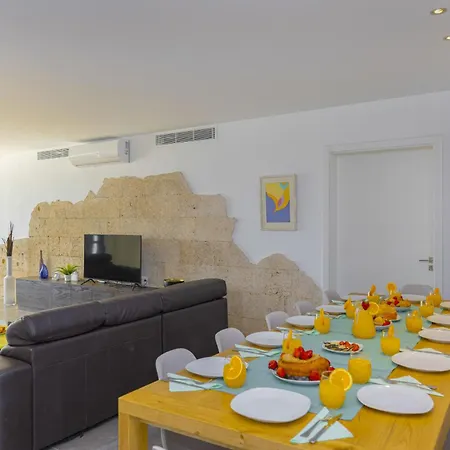 Aucanada Golf Villa